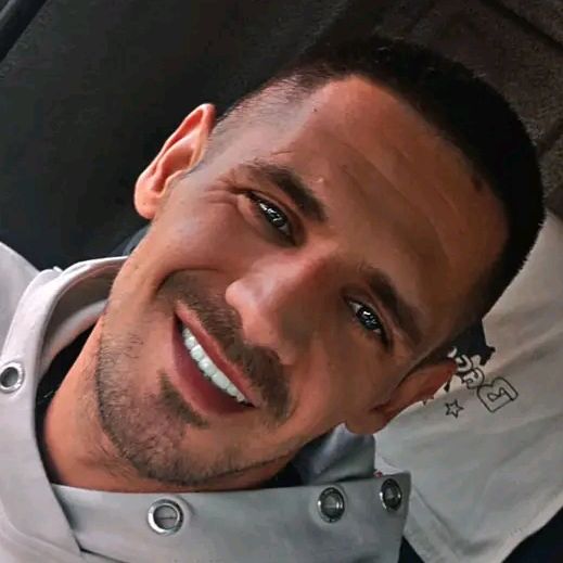 Photo of Gabriel Martinez